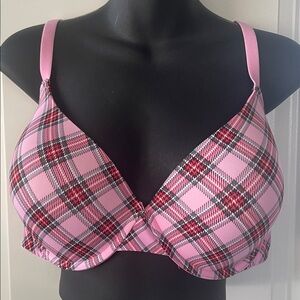 PINK Victoria’s Secret wear everywhere T-shirt lightly lined Plaid 42C Bra